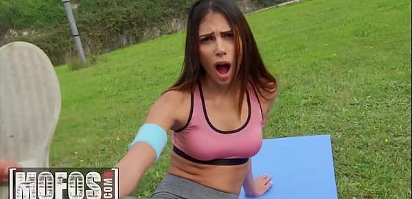  fit fitness gal b. nichols fucks a big cock with her feet pussy mofos